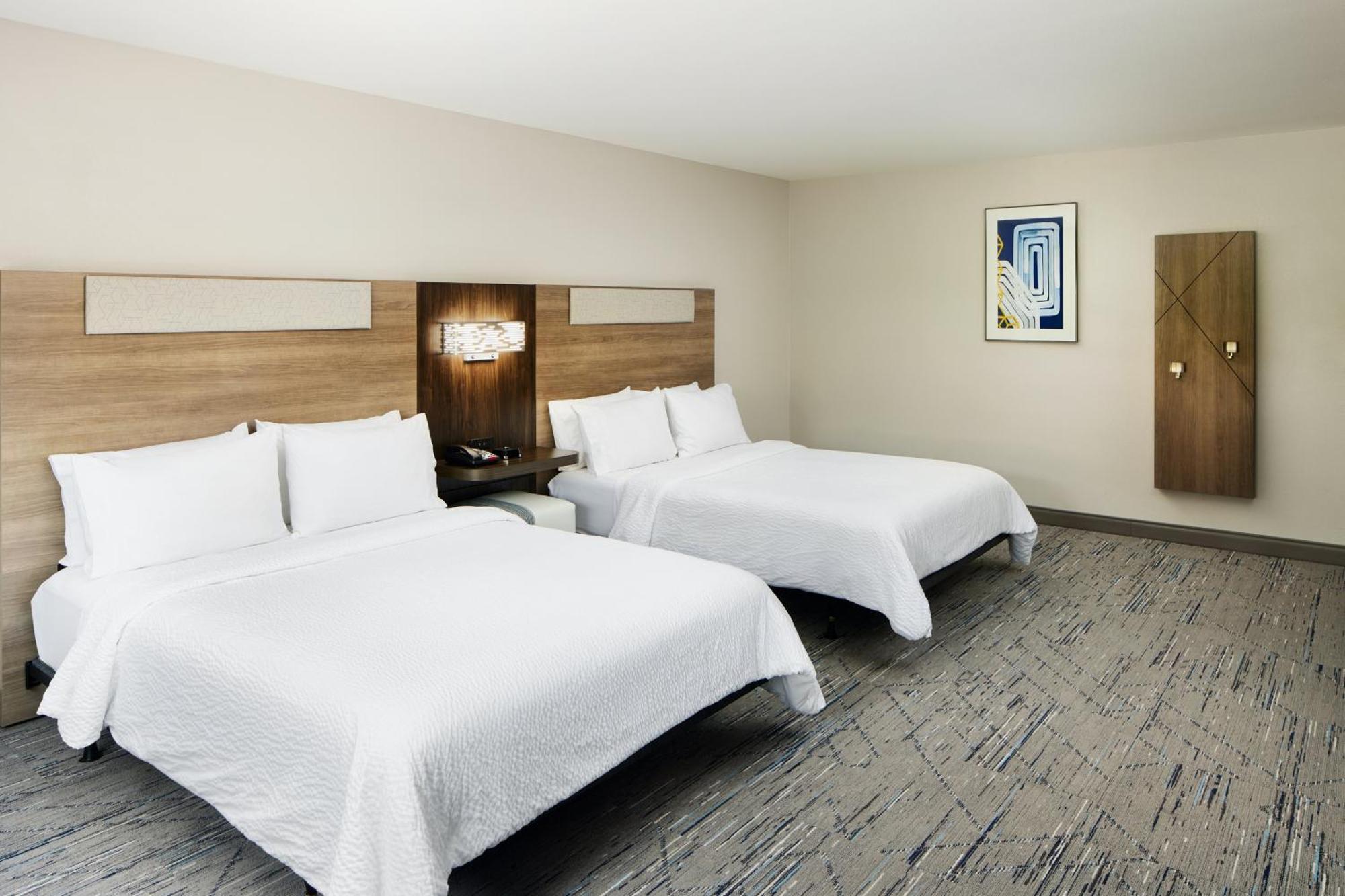 Holiday Inn Express & Suites Bridgeport By Ihg Exterior photo