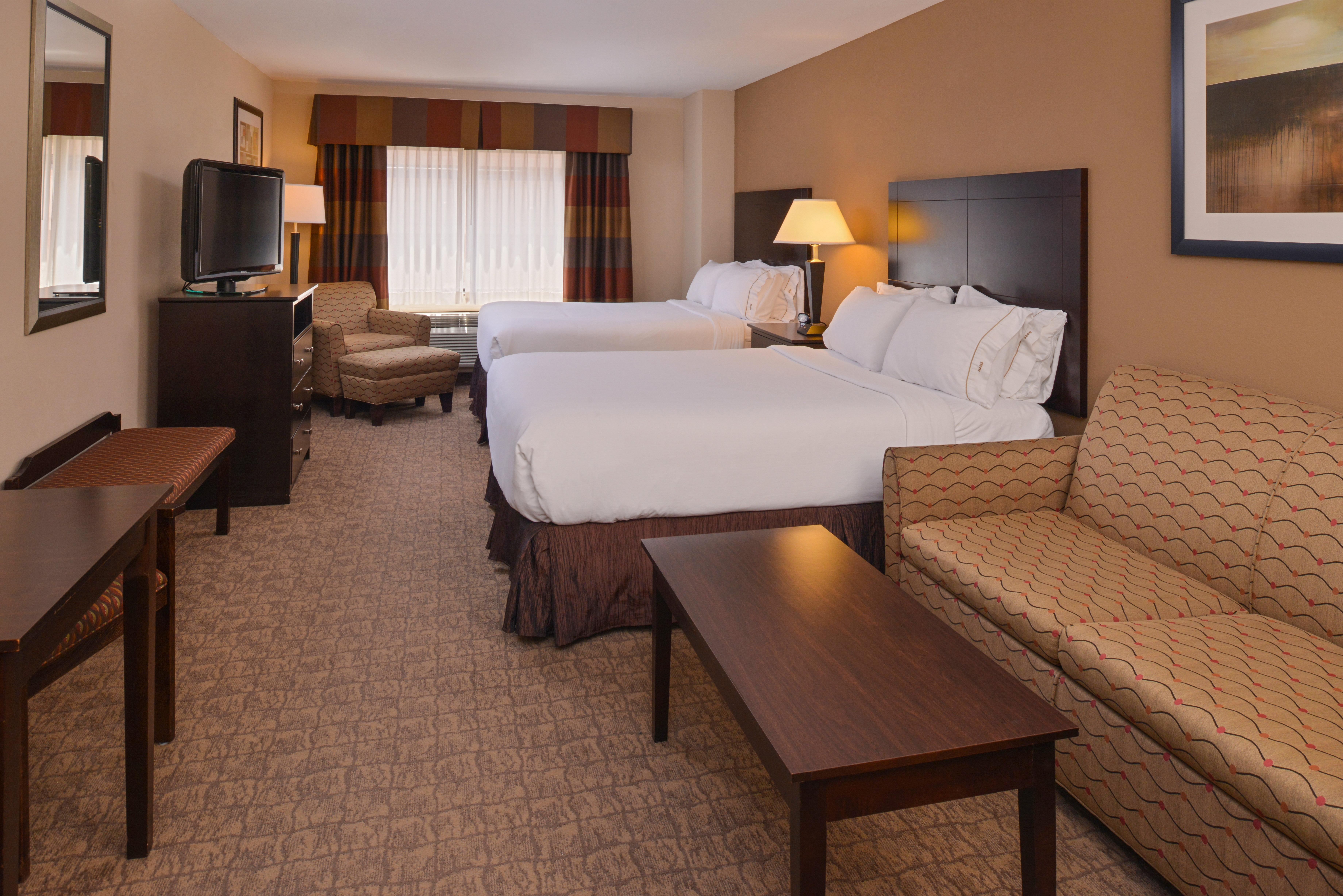 Holiday Inn Express & Suites Bridgeport By Ihg Exterior photo